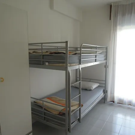 Great Flat Close To The With Parking 公寓 比比翁