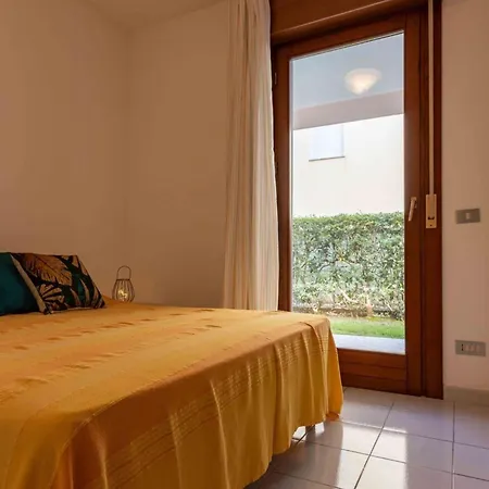 Great Flat Close To The With Parking 公寓 比比翁