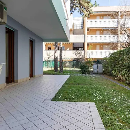 公寓 Great Flat Close To The With Parking